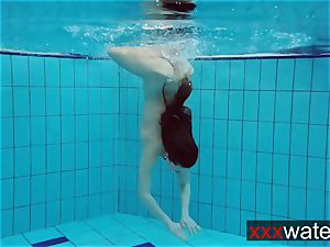 bubble ass underwater Katrin